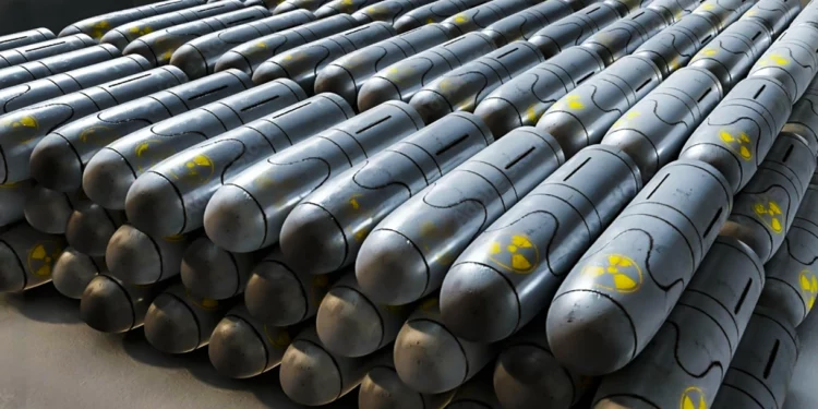 Reino Unido suministra munición de uranio a Ucrania: ¿Nuevo rumbo en el conflicto?