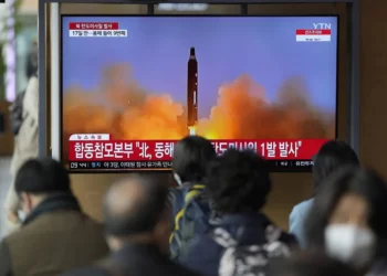 Corea del Norte lanza misil intercontinental: ¿nuevo tipo de arma?