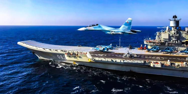 El portaaviones ruso Almirante Kuznetsov: una incierta odisea en espera