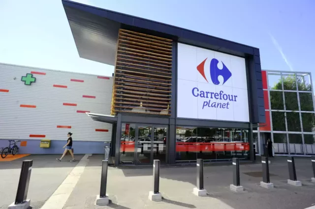 Carrefour se niega a abrir sucursales en Judea y Samaria