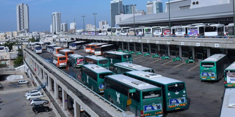 El Ministerio de Transportes desecha el plan de traslado de la estación central de autobuses de Tel Aviv