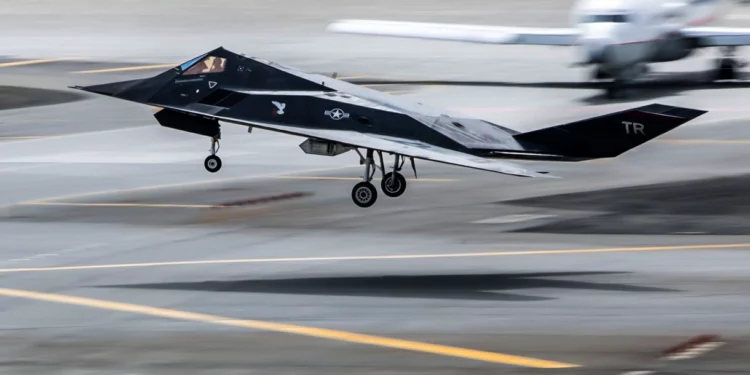 Los F-117 Nighthawk regresan en grande: participación destacada en el ejercicio Northern Edge