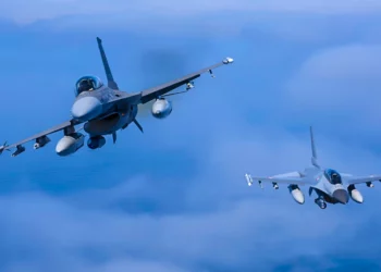 La ayuda de EE. UU. a Ucrania: Del “no” al “sí” en la entrega de F-16