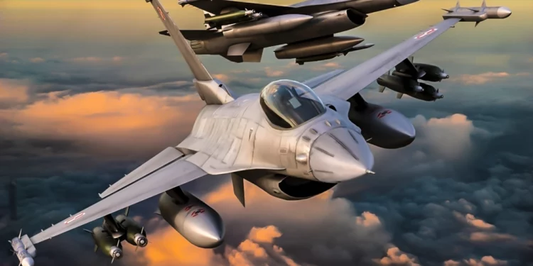 Putin podría desplegar cazas furtivos Su-57 en Ucrania para hacer frente a los F-16