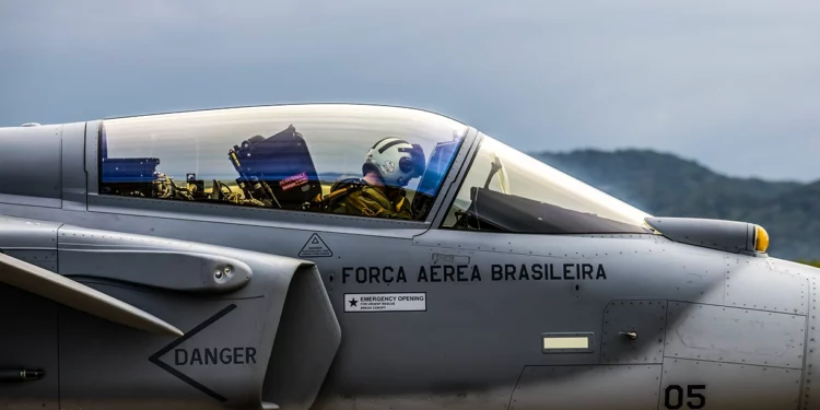 Brasil avanza en la incorporación de nuevos cazas Gripen