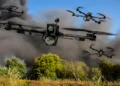 Enjambres de drones y vehículos con inteligencia artificial rastrean objetivos en las pruebas AUKUS