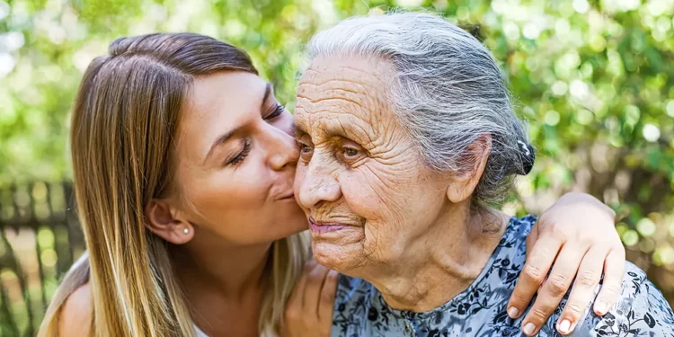 Hallazgo israelí: Por qué el Alzheimer es más agresivo en mujeres