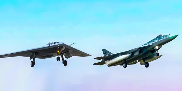 Rusia impulsa su poder aéreo con el Su-57 Felon y drones S-70