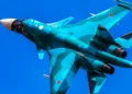El Su-34: Una Fuerza Aérea Imponente que Desafía los Límites