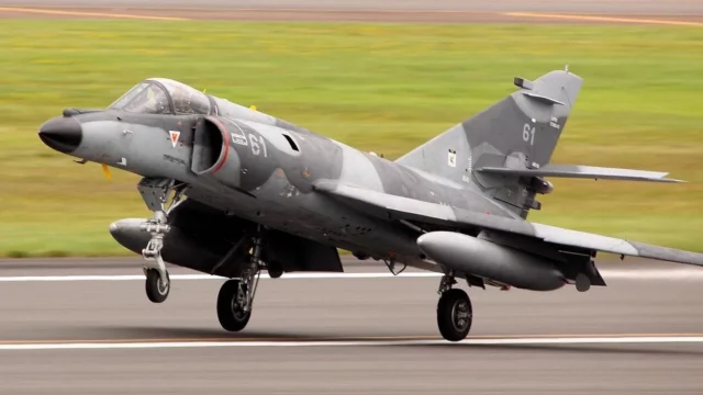 Super Étendard: Un legado de poderío militar que dejó su marca en la historia
