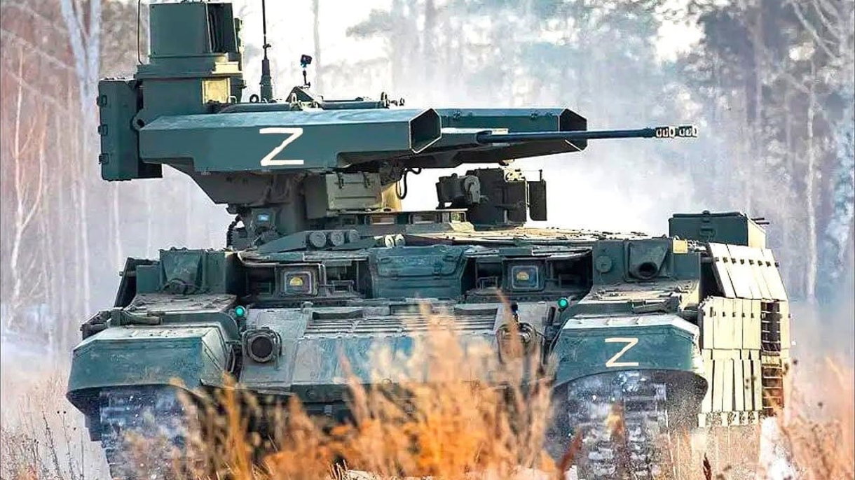Los “tanques Terminator” de Putin mueren en Ucrania
