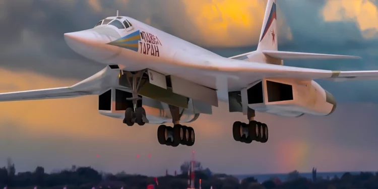 Tu-160: El gigante ruso se une a la guerra en Ucrania