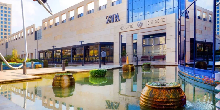 Zara inaugura una tienda insignia en Ramat Aviv
