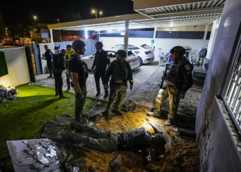 Bombardeo terrorista desde Gaza daña viviendas israelíes