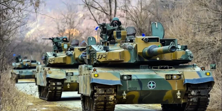 Corea del Sur aprueba un plan para producir en serie más carros de combate principales K2 Black Panther