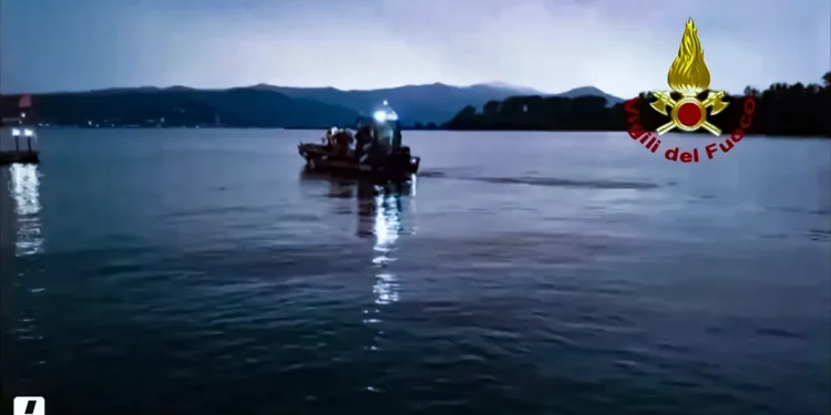 El barco turístico del Lago Mayor que volcó transportaba personal de seguridad israelí e italiano