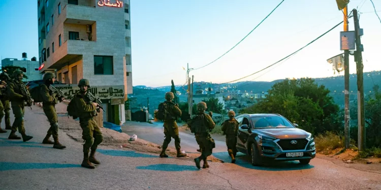 Fuerzas israelíes abaten a dos terroristas en Judea y Samaria