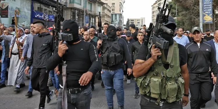 13 miembros de La Guarida del León se entregan a la Autoridad Palestina