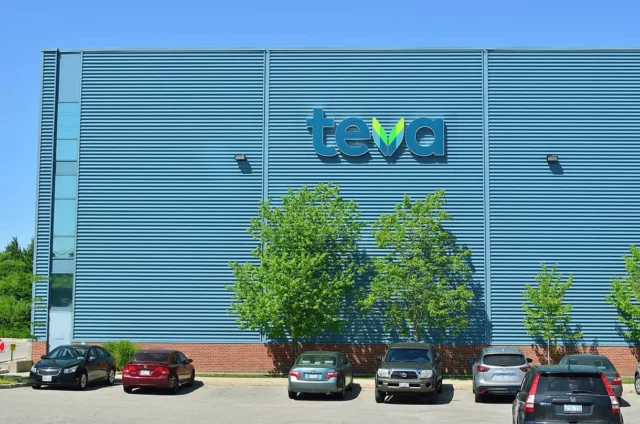 Teva despide a 250-300 empleados en Israel para ahorrar costos