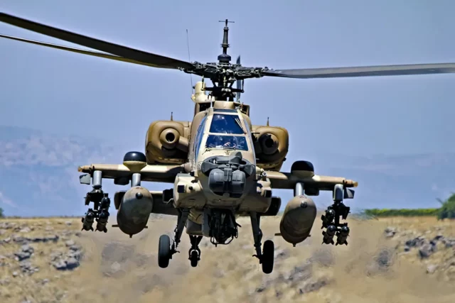 Fuerza Aérea de Israel inmoviliza flota de helicópteros Apache