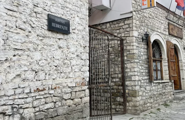 Nuevos Museos Judíos en Albania: Proyectos en Vlora y Tirana