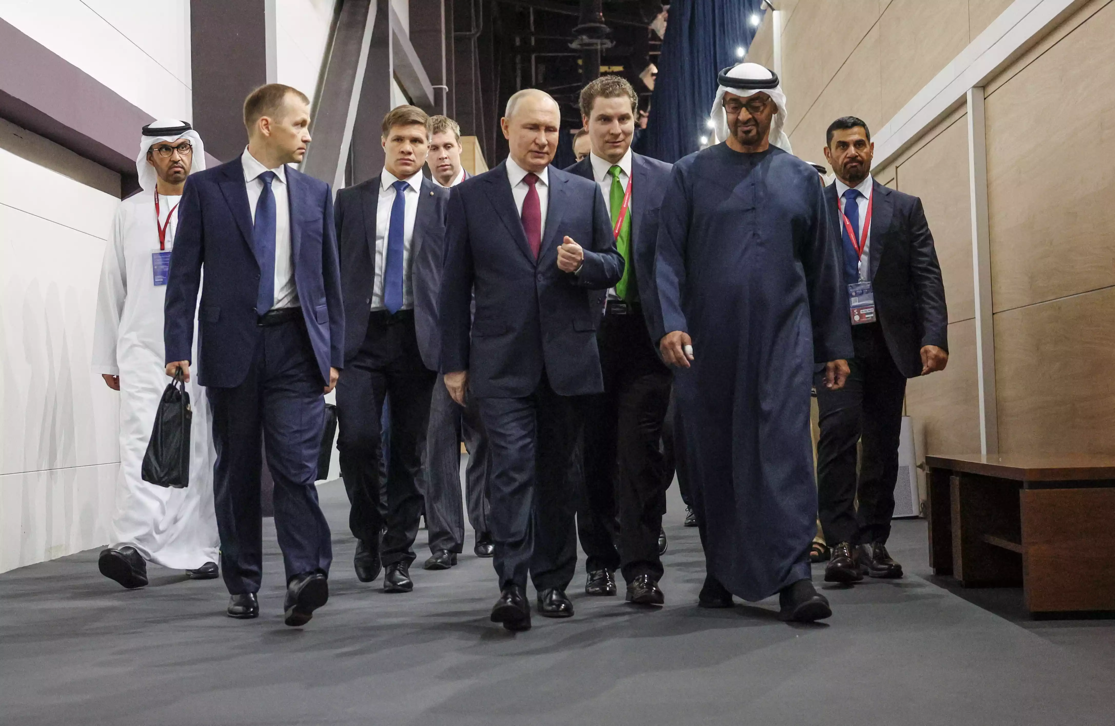 Emiratos Árabes Unidos busca fortalecer los lazos con Rusia