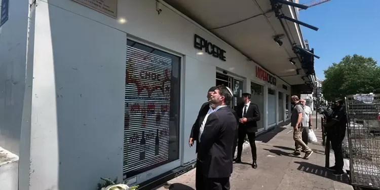 Funcionario de Embajada Israelí en París organiza disturbios contra el ministro Bezalel Smotrich