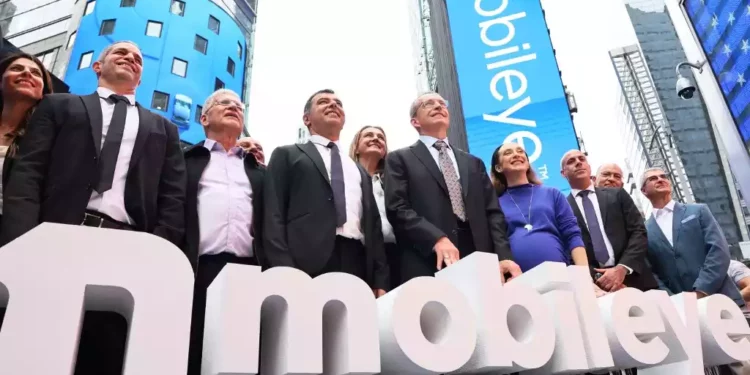 Intel reduce su participación en Mobileye con una oferta secundaria de acciones de $1.500 millones