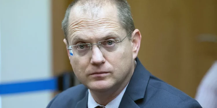 Jefe de Comisión de Inmigración de la Knéset anticipa “gran ola” de inmigrantes rusos en Israel
