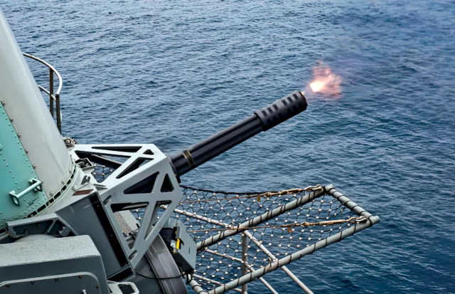 Phalanx: El supercañón antiaéreo balístico de la Armada