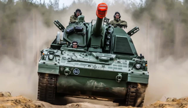 Alemania aumenta su potencia artillera con la adquisición de 12 PzH 2000 adicionales