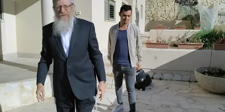 Rabino opositor a ideología LGBT recibe resguardo por amenazas