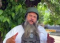 Video: El Gran Rabino de Ucrania escapa de la artillería rusa durante una misión de ayuda