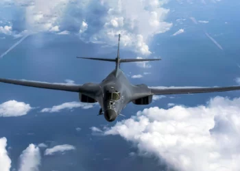 EE. UU. despliega B-1B Lancer en Japón siguiendo a los F-22