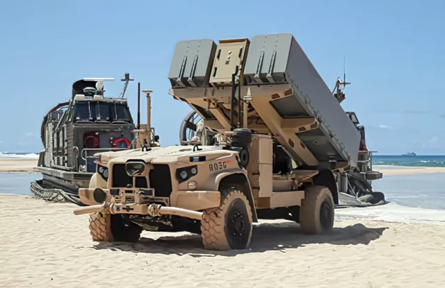 Vehículo Oshkosh 4×4 LRFL lanzará misiles Tomahawk