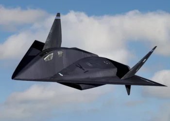 SR-91 Aurora: La Alquimia del Poder Aéreo y la Sombra de Mach 6