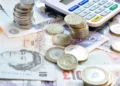 Impuesto británico sobre ganancias inesperadas hasta 2028