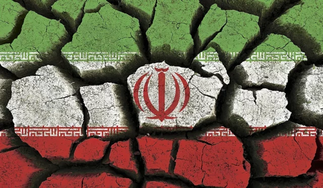 Irán lucha contra la desertificación: su crisis existencial