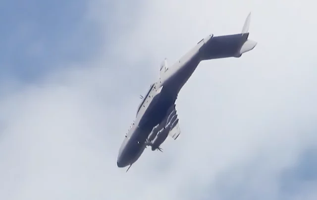 Airbus presenta el A-400M para modernizar la Fuerza Aérea India