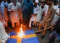 Irak: Manifestantes incendian la embajada sueca en Bagdad