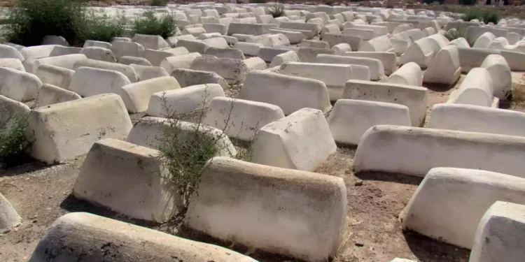 Redescubrimiento de tumbas de rabinos históricos impulsa la restauración de la historia judía de Marruecos