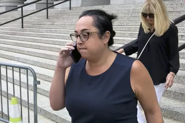 Mujer de Florida condenada por robar $2,8 millones a un superviviente del Holocausto