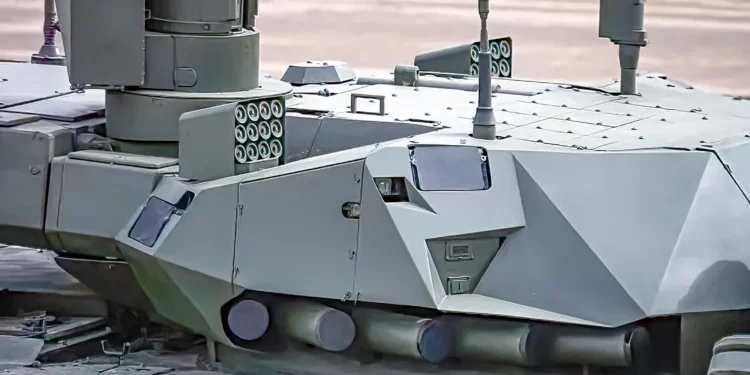 UVZ aumenta producción del T-90M ruso y evalúa instalar APS Afganit