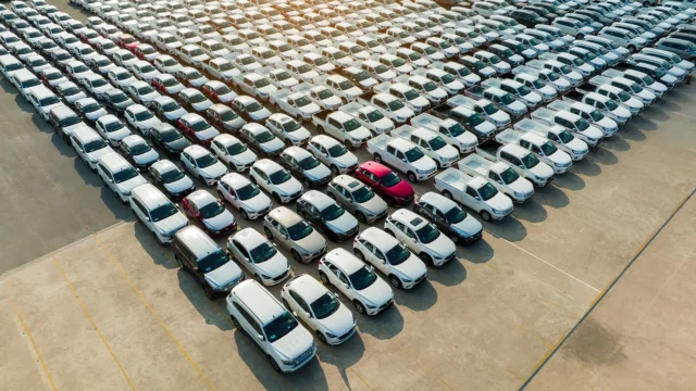 Georgia prohíbe venta de automóviles a Rusia y Bielorrusia