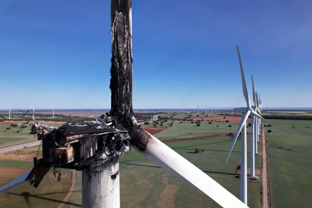 Siemens Energy reevalúa estrategia eólica tras perder 1.900 M £