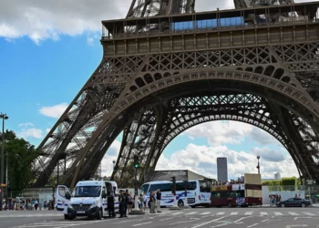 Una “falsa alarma” provoca una breve evacuación de la Torre Eiffel