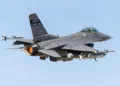 EE. UU. invierte $818M para modernizar flota de F-16 Adversary