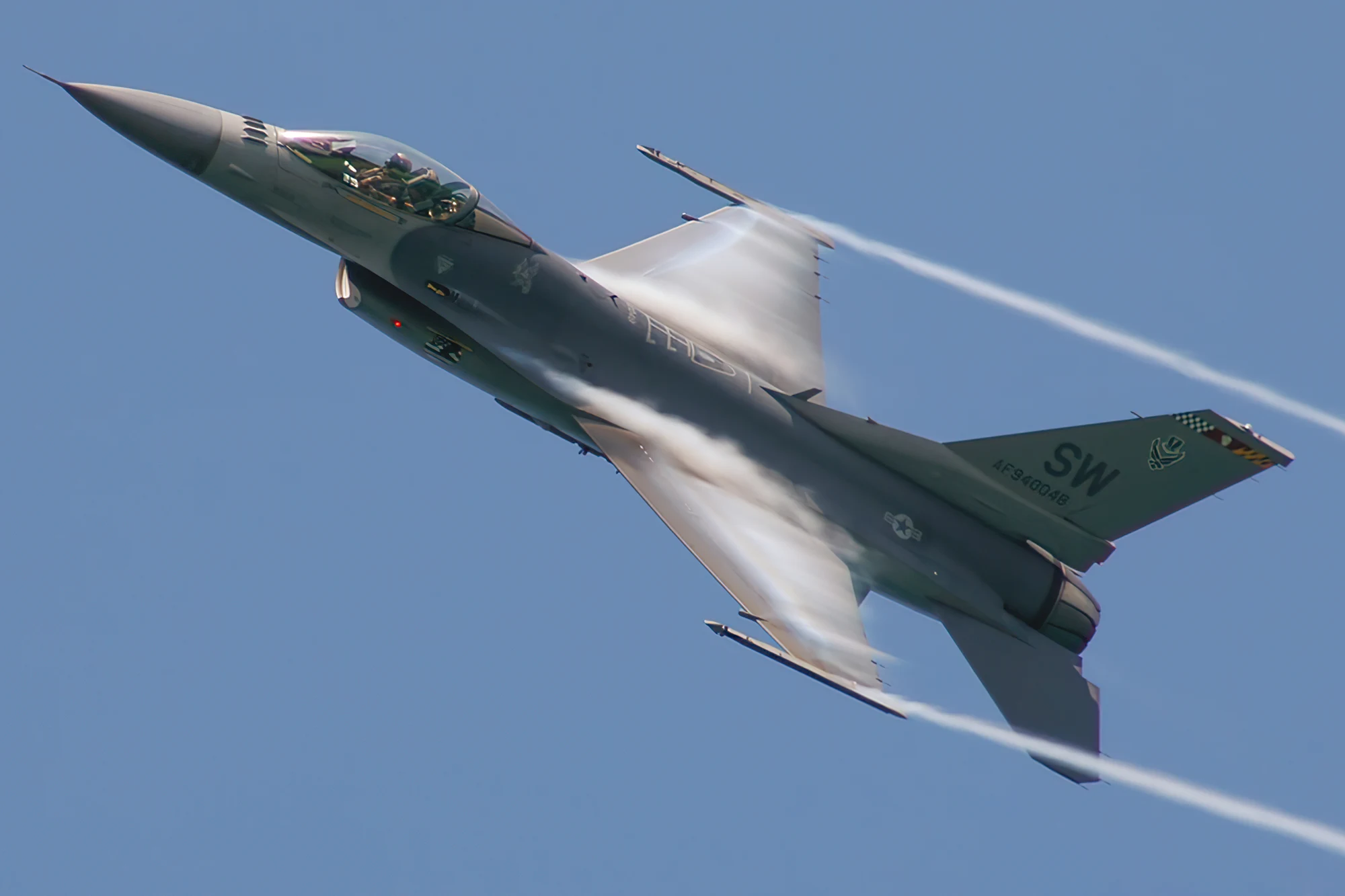 Rosja ostrzega, że ​​F-16 mogą pogorszyć wojnę z Ukrainą
