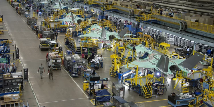 Rheinmetall Alemania inaugura fábrica para piezas de F-35