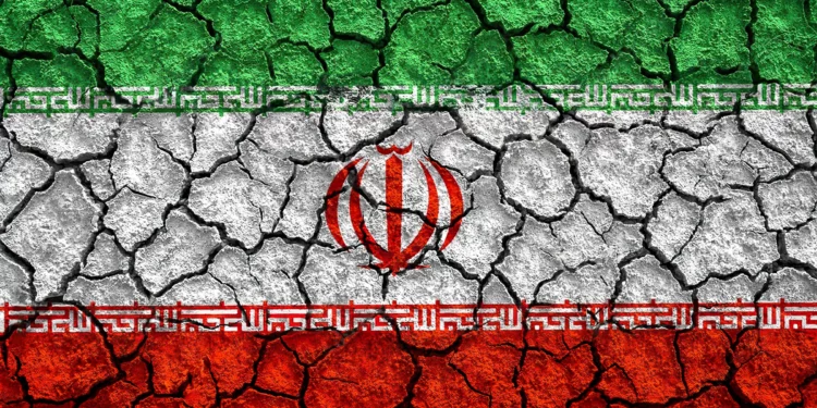 Irán cierra por calor extremo: 2 días sin oficinas, bancos y escuelas